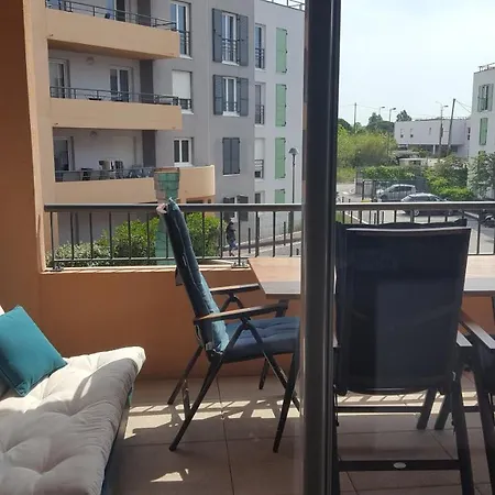 Terra Cais, Spacious 64m2, 2 Bedroom With Pool Apartman Fréjus